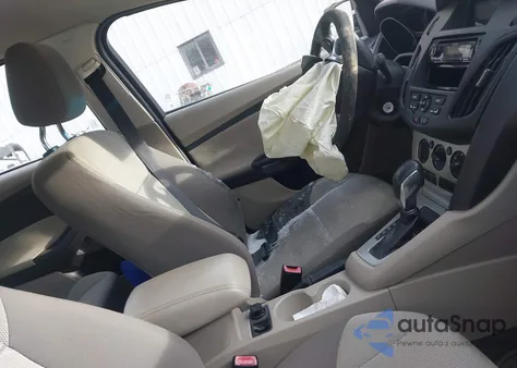 2012 Ford Focus Se z USA, uszkodzony, nr VIN 1FAHP3F20CL160185